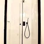 Au Bord De La アパート クノック・ヘイスト